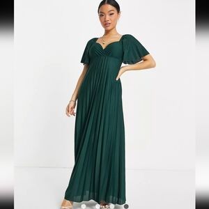 NWOT ASOS Elegant Green Pleated Maxi Dress